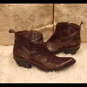 Gianni Bini Cowboy Boots